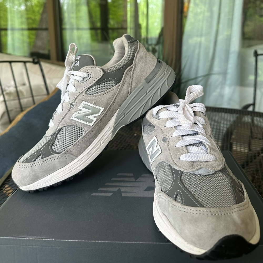 Women’s New Balance 993
